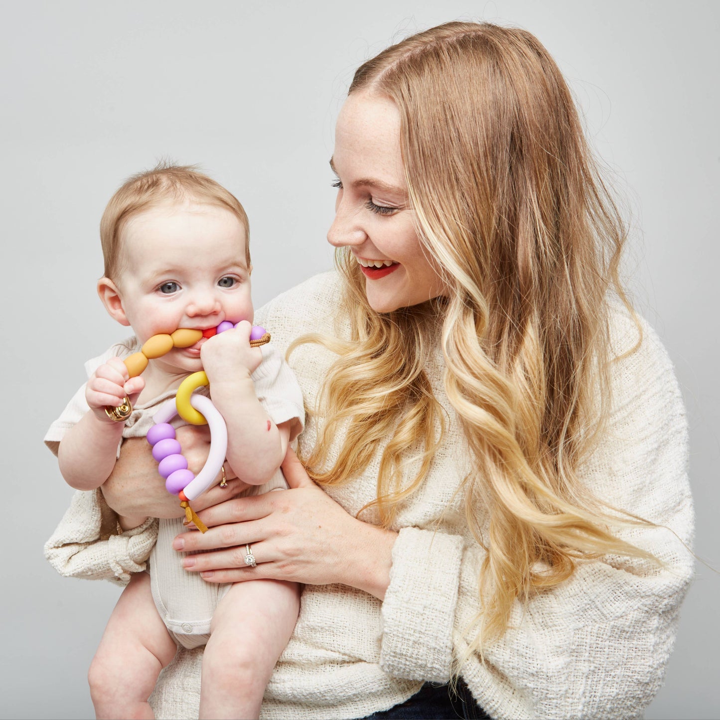 Plum Arch Ring Teether + Clip Set