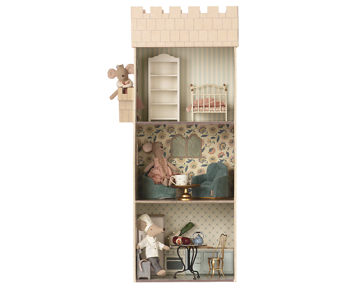 Castle with Kitchen, Mouse