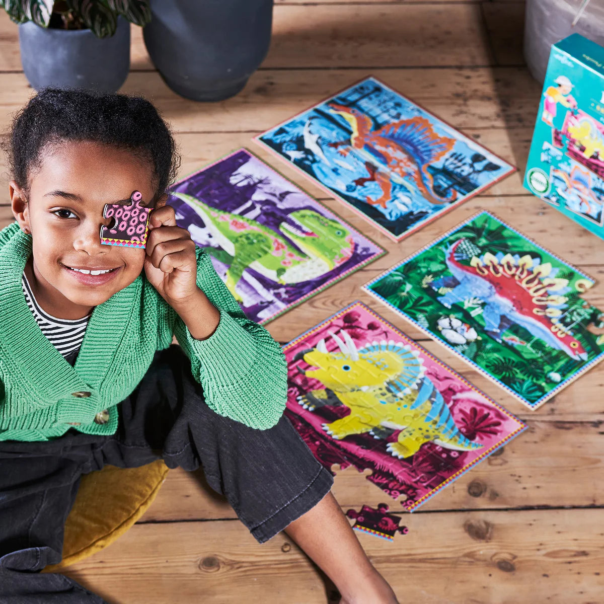Dinosaurs Ready to Learn- 36 Piece, 4 Jigsaw Puzzle Set- GLOW IN THE DARK