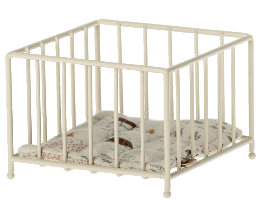 Playpen, MY