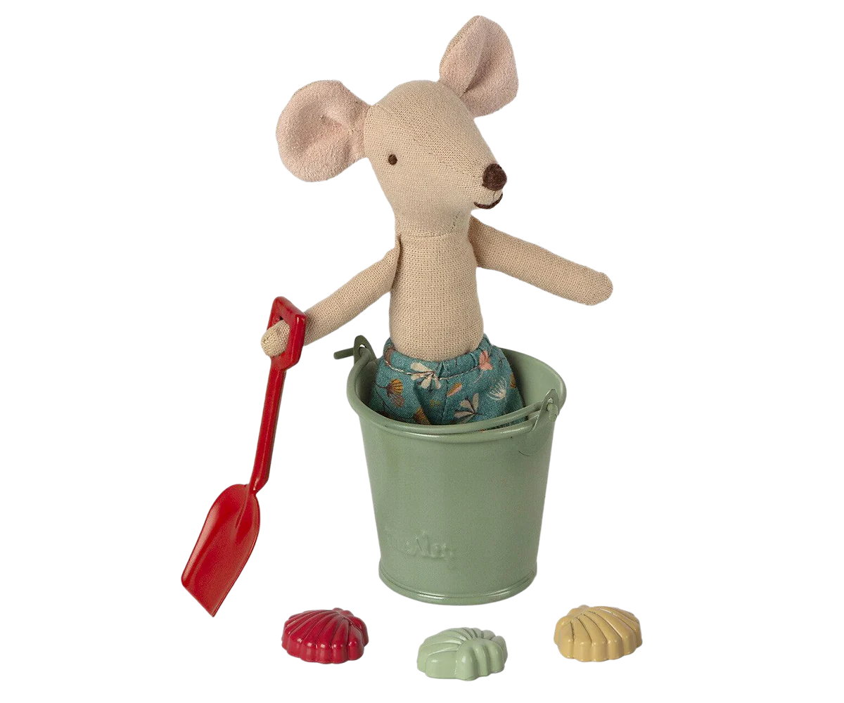 Beach Set- Shovel, Bucket & Shells