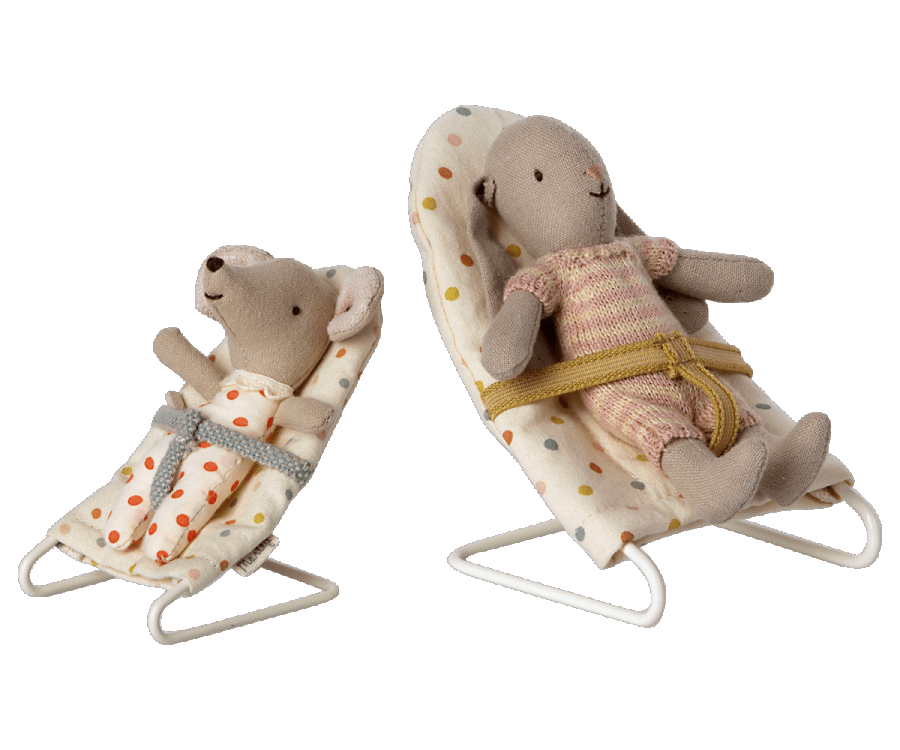 Babysitter, Micro