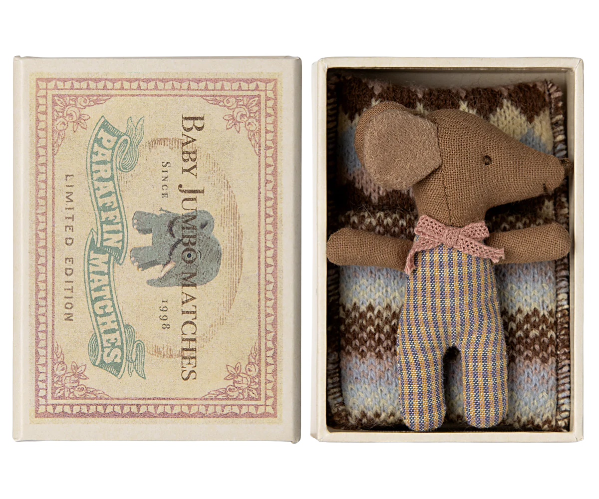 Sleepy Wakey Baby Mouse in Rose