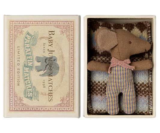 Sleepy Wakey Baby Mouse in Rose