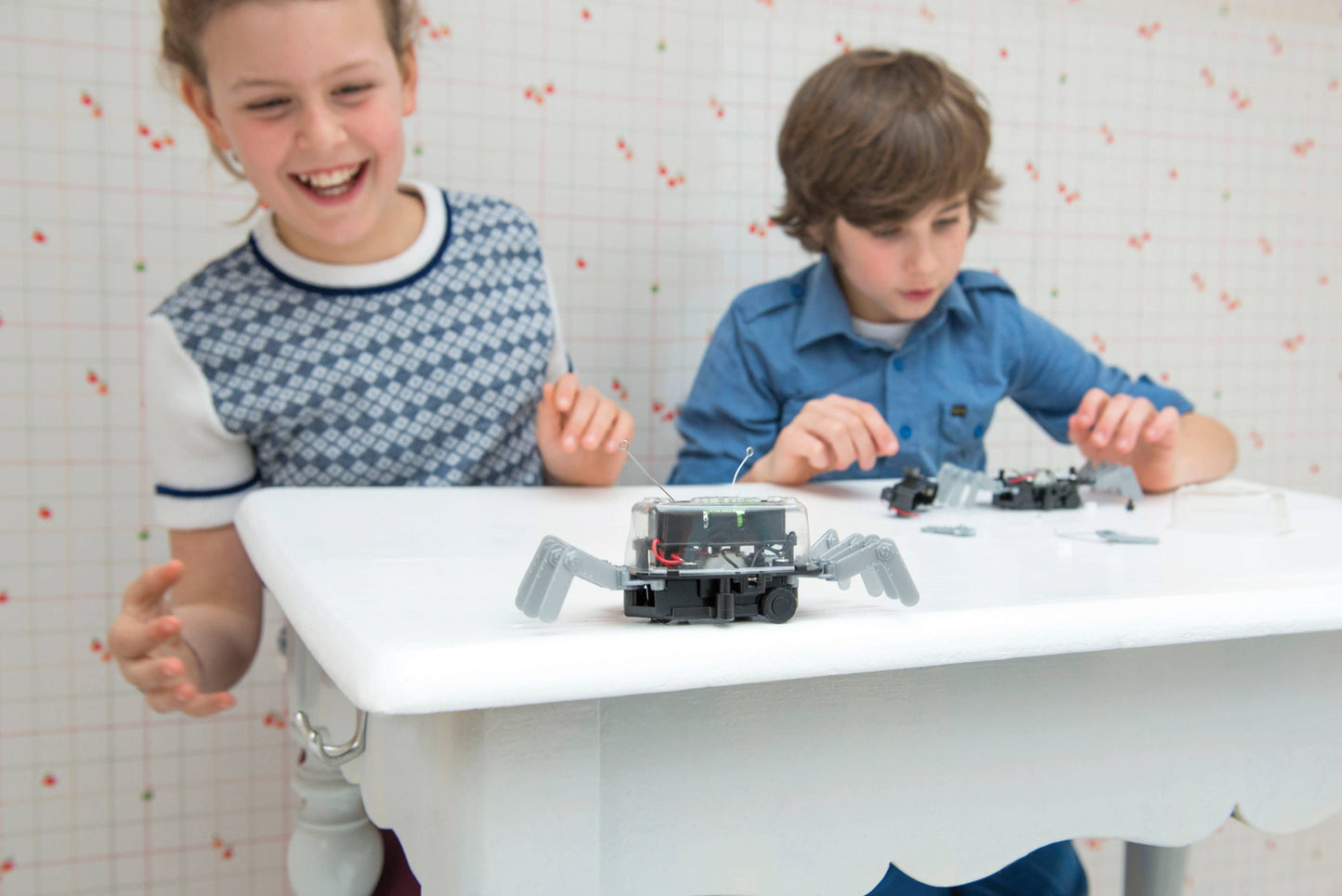 4M Table Top Robot STEM Science Kit