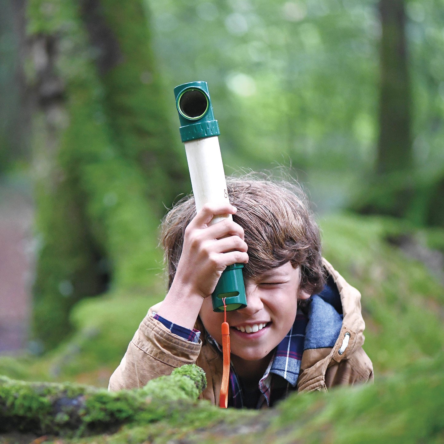 Hape Hide-And-Seek Periscope -Bamboo Outdoor Toy for 3+ Year