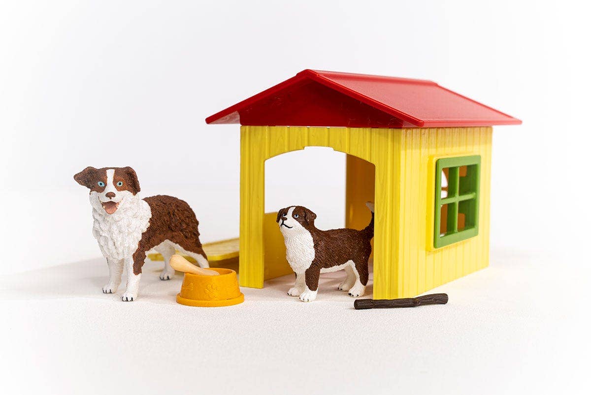 Friendly Dog House Farm Figurine Toys Play Set