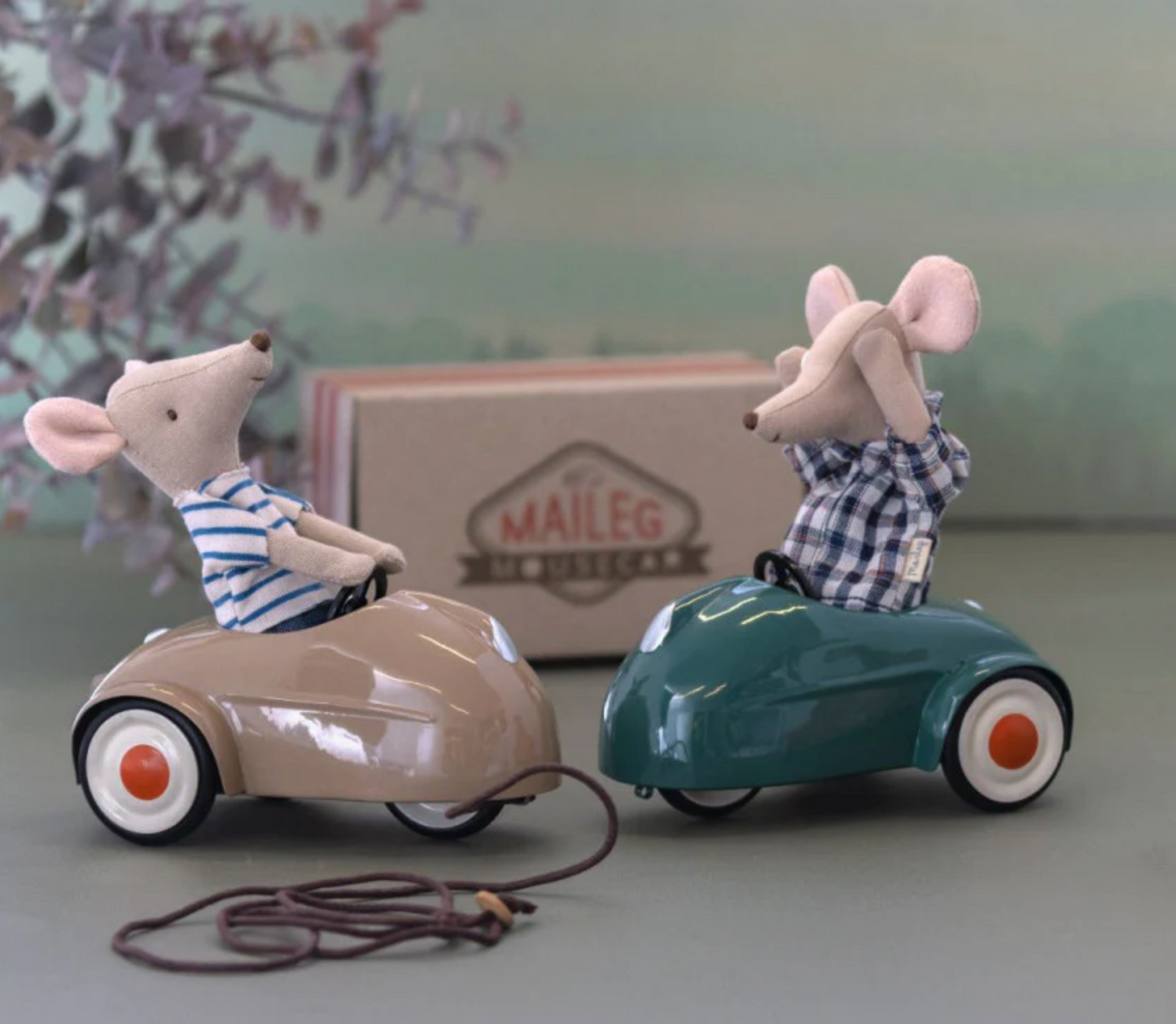 Mouse Car- Light Brown