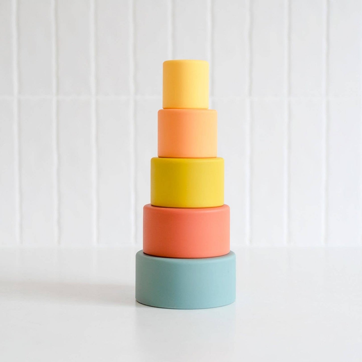 Round Stacking Cups