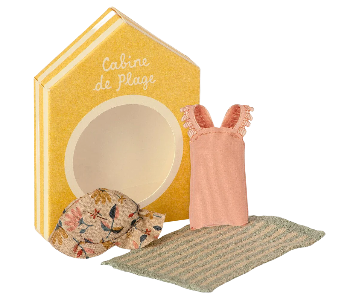 Beach Set for Big Sister Mouse