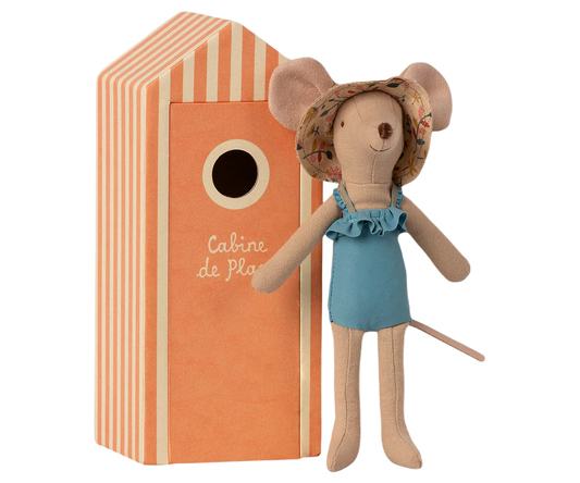 Beach Mum in Cabin de Plage