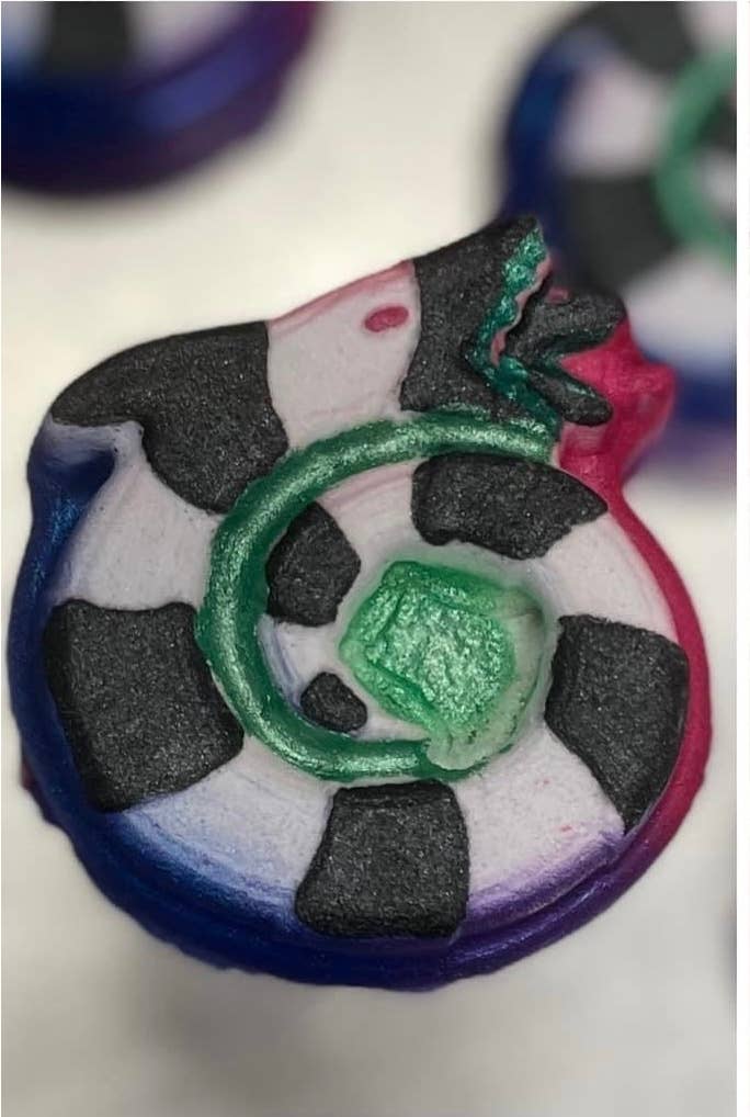 Beetlejuice bath bomb sandworm