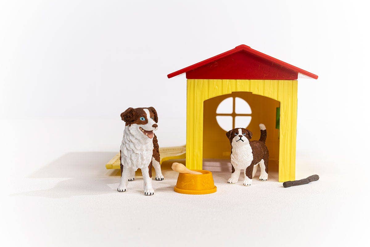 Friendly Dog House Farm Figurine Toys Play Set
