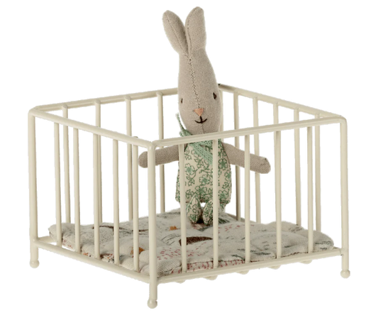 Playpen, MY